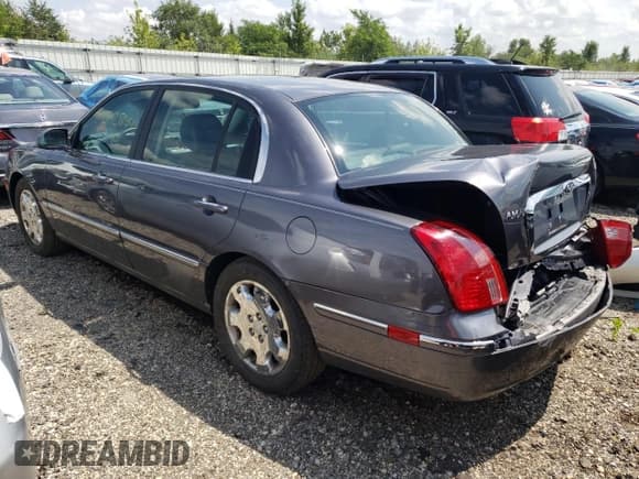 ✅ 2007 Kia Amanti • VIN: KNALD125375124502 • Lot: 57067835. Listed on Copart with Not provided. Free auction sales archive from the USA and detailed vehicle history report at DreamBid. Image 2.