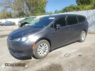 ✅ 2017 Chrysler Pacifica Touring • VIN: 2C4RC1DG8HR812692 • Lot: 85475205. Listed on Copart with 110,147 mi. Free auction sales archive from the USA and detailed vehicle history report at DreamBid. Image 1.