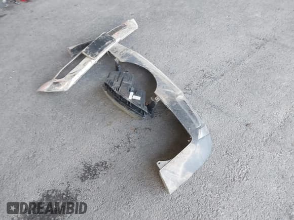 ✅ 2015 Mercedes-Benz M 350 • VIN: 4JGDA5HB6FA446542 • Лот: 43634100. Опубликован ранее на IAAI с пробегом 137 395 миль. Бесплатный доступ к архиву аукционных продаж из США и подробный отчёт об истории автомобиля на DreamBid. Изображение 12.