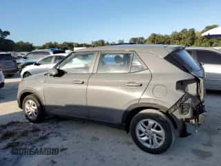 2022 Hyundai Venue SE с VIN KMHRB8A3XNU177787, выставлен на аукционе Copart как лот 78832614 с пробегом 31 626 миль миль и На запчасти • Non repairable. История ставок и продаж доступна на DreamBid. Изображение 2.