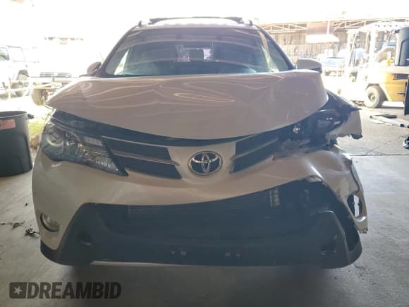 ✅ 2014 Toyota RAV4 Limited • VIN: JTMYFREV0ED026981 • Lot: 65478865. Listed on Copart with 239,882 mi. Free auction sales archive from the USA and detailed vehicle history report at DreamBid. Image 5.