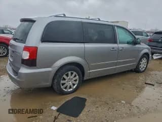 ✅ 2016 Chrysler Town & Country Touring • VIN: 2C4RC1BG5GR212701 • Лот: 94018135. Опубликован ранее на Copart с пробегом 173 795 миль. Бесплатный доступ к архиву аукционных продаж из США и подробный отчёт об истории автомобиля на DreamBid. Изображение 3.