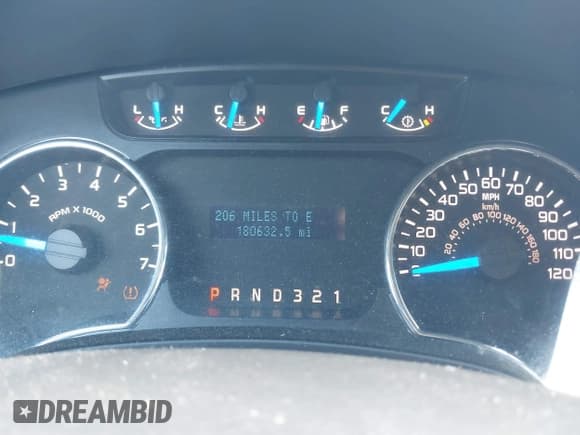 ✅ 2013 Ford F-150 XL • VIN: 1FTEW1CM6DFC20867 • Лот: 42837603. Опубликован ранее на IAAI с пробегом 180 632 миль. Бесплатный доступ к архиву аукционных продаж из США и подробный отчёт об истории автомобиля на DreamBid. Изображение 7.