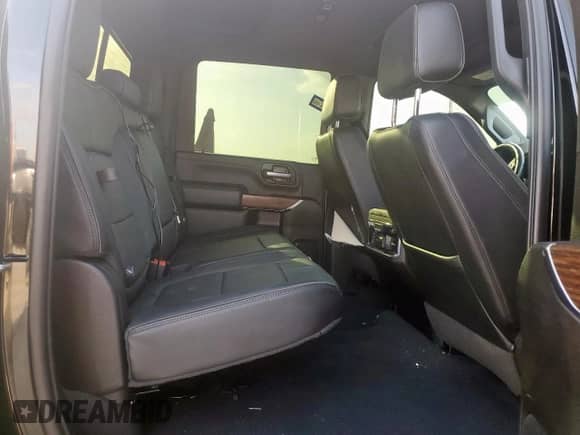 2022 Chevrolet Silverado 2500HD High Country with VIN 2GC4YREY6N1238279, listed as a Copart auction lot 59804805 with 43,249 mi miles and Clean title. Bid and sale history available at DreamBid. Image 10.