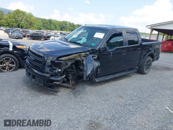 ✅ 2014 Ford F-150 XL • VIN: 1FTFW1EF5EFA10460 • Лот: 42649702. Опубликован ранее на IAAI с пробегом 166 127 миль. Бесплатный доступ к архиву аукционных продаж из США и подробный отчёт об истории автомобиля на DreamBid. Изображение 18.