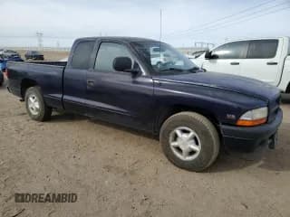 ✅ 1999 Dodge Dakota SLT • VIN: 1B7GL22X7XS169488 • Lot: 83569124. Wystawiony na Copart z przebiegiem 213 745 mil. Bezpłatny archiwum sprzedaży aukcyjnych z USA i szczegółowy raport historii pojazdu na DreamBid. Zdjęcie 4.