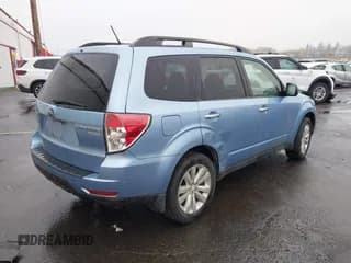 ✅ 2012 Subaru Forester X Premium • VIN: JF2SHADC8CH438350 • Lot: 43786980. Listed on IAAI with 164,809 mi. Free auction sales archive from the USA and detailed vehicle history report at DreamBid. Image 4.