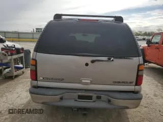 ✅ 2005 Chevrolet Suburban Z71 • VIN: 3GNFK16ZX5G110659 • Лот: 51700115. Опубликован ранее на Copart с пробегом 223 329 миль. Бесплатный доступ к архиву аукционных продаж из США и подробный отчёт об истории автомобиля на DreamBid. Изображение 6.