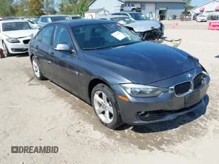 ✅ 2013 BMW 3 Series 328i xDrive • VIN: WBA3B3C59DJ698475 • Lot: 43223920. Wystawiony na IAAI z przebiegiem 137 963 mil. Bezpłatny archiwum sprzedaży aukcyjnych z USA i szczegółowy raport historii pojazdu na DreamBid. Zdjęcie 1.