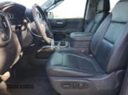 ✅ 2020 Chevrolet Silverado 1500 LT Trail Boss • VIN: 3GCPYFED2LG277688 • Lot: 78212544. Wystawiony na Copart z przebiegiem 47 231 mil. Bezpłatny archiwum sprzedaży aukcyjnych z USA i szczegółowy raport historii pojazdu na DreamBid. Zdjęcie 7.