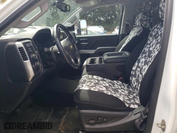 ✅ 2015 Chevrolet Silverado 2500HD LT • VIN: 1GC1KVEG6FF134812 • Lot: 57572305. Wystawiony na Copart z przebiegiem 61 323 mil. Bezpłatny archiwum sprzedaży aukcyjnych z USA i szczegółowy raport historii pojazdu na DreamBid. Zdjęcie 7.