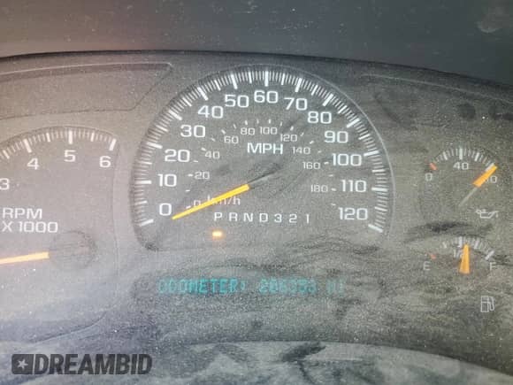 2007 GMC Sierra 1500 SL with VIN 2GTEK13V271167620, listed as a Copart auction lot 81751805 with 206,353 mi miles and Clean title. Bid and sale history available at DreamBid. Image 9.