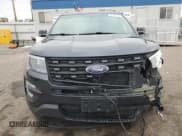 ✅ 2017 Ford Explorer Sport • VIN: 1FM5K8GTXHGA75804 • Lot: 92173155. Wystawiony na Copart z przebiegiem 118 117 mil. Bezpłatny archiwum sprzedaży aukcyjnych z USA i szczegółowy raport historii pojazdu na DreamBid. Zdjęcie 5.
