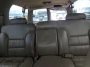 ✅ 1996 GMC Suburban • VIN: 3GKFK16R3TG518236 • Lot: 56580465. Wystawiony na Copart z przebiegiem 227 818 mil. Bezpłatny archiwum sprzedaży aukcyjnych z USA i szczegółowy raport historii pojazdu na DreamBid. Zdjęcie 10.