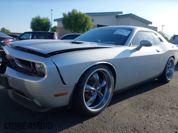 ✅ 2012 Dodge Challenger R/T Classic • VIN: 2C3CDYBTXCH267481 • Lot: 43023279. Wystawiony na IAAI z przebiegiem 96 434 mil. Bezpłatny archiwum sprzedaży aukcyjnych z USA i szczegółowy raport historii pojazdu na DreamBid. Zdjęcie 2.