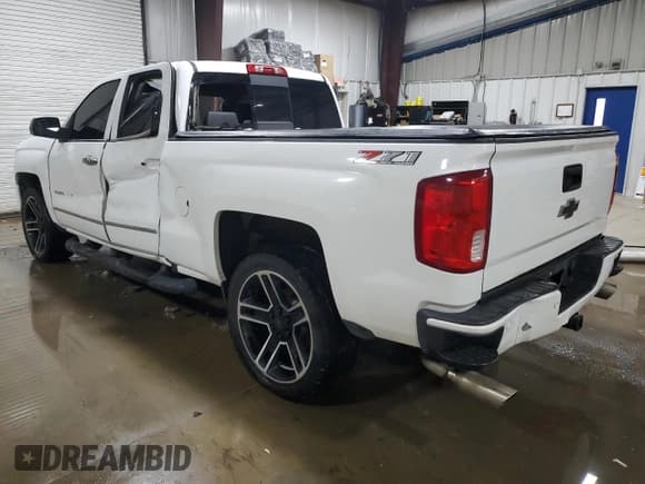 ✅ 2018 Chevrolet Silverado 1500 LTZ • VIN: 1GCVKSECXJZ222685 • Lot: 46224885. Wystawiony na Copart z przebiegiem 113 331 mil. Bezpłatny archiwum sprzedaży aukcyjnych z USA i szczegółowy raport historii pojazdu na DreamBid. Zdjęcie 2.