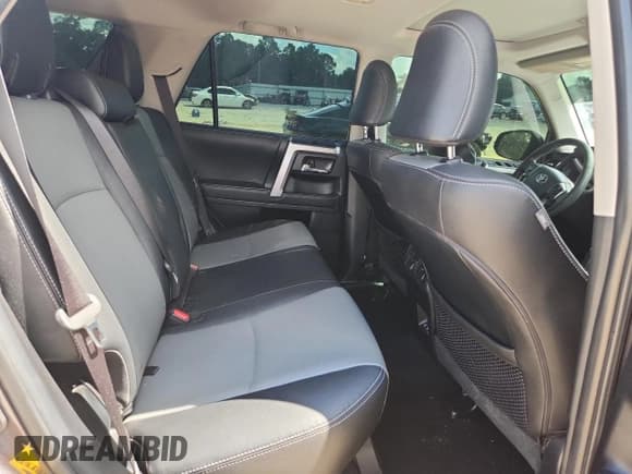 ✅ 2022 Toyota 4Runner SR5 Premium • VIN: JTEFU5JR6N5261017 • Lot: 67133355. Listed on Copart with 88,594 mi. Free auction sales archive from the USA and detailed vehicle history report at DreamBid. Image 11.