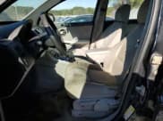 ✅ 2006 Chevrolet Equinox LS • VIN: 2CNDL13F366201899 • Лот: 84036024. Опубликован ранее на Copart с пробегом 212 473 миль. Бесплатный доступ к архиву аукционных продаж из США и подробный отчёт об истории автомобиля на DreamBid. Изображение 7.