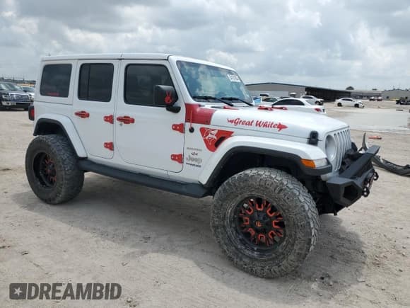 ✅ 2022 Jeep Wrangler Unlimited Sahara • VIN: 1C4HJXEG4NW254507 • Лот: 54151955. Опубликован ранее на Copart с пробегом 30 547 миль. Бесплатный доступ к архиву аукционных продаж из США и подробный отчёт об истории автомобиля на DreamBid. Изображение 4.