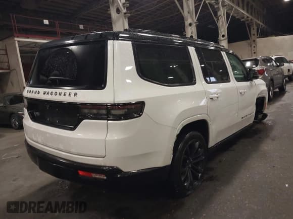 ✅ 2024 Jeep Grand Wagoneer Series II Obsidian • VIN: 1C4SJVFP3RS105527 • Lot: 43899576. Listed on IAAI with 55,179 mi. Free auction sales archive from the USA and detailed vehicle history report at DreamBid. Image 4.