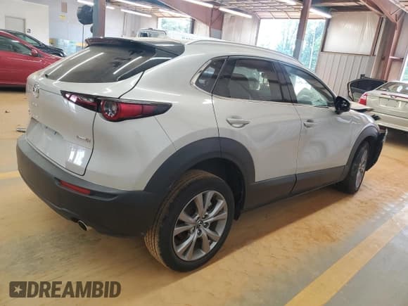 ✅ 2024 Mazda CX-30 S Premium • VIN: 3MVDMBDM3RM666129 • Lot: 71495905. Listed on Copart with 31,755 mi. Free auction sales archive from the USA and detailed vehicle history report at DreamBid. Image 3.