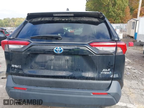 ✅ 2022 Toyota RAV4 Hybrid XLE • VIN: JTMRWRFV4ND154210 • Лот: 43585060. Опубликован ранее на IAAI с пробегом 63 880 миль. Бесплатный доступ к архиву аукционных продаж из США и подробный отчёт об истории автомобиля на DreamBid. Изображение 16.