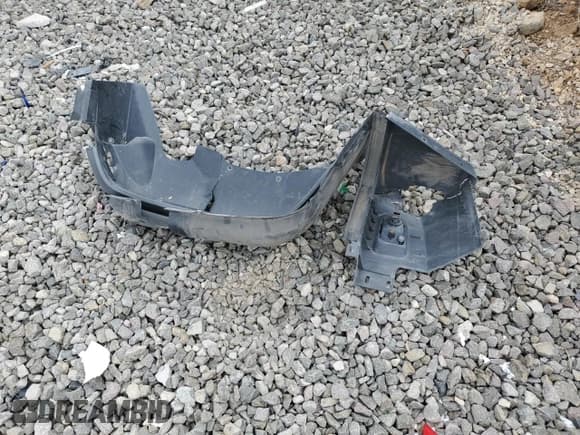 ✅ 2006 Hummer H2 • VIN: 5GRGN23U16H101275 • Lot: 72098185. Listed on Copart with 191,615 mi. Free auction sales archive from the USA and detailed vehicle history report at DreamBid. Image 12.