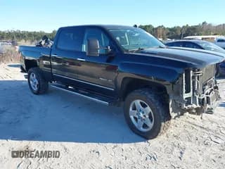 ✅ 2015 Chevrolet Silverado 2500HD LTZ • VIN: 1GC1KWE82FF138158 • Лот: 41369180. Опубликован ранее на IAAI с пробегом 268 501 миль. Бесплатный доступ к архиву аукционных продаж из США и подробный отчёт об истории автомобиля на DreamBid. Изображение 1.