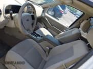 ✅ 2006 Ford Explorer XLS • VIN: 1FMEU62E86UB02844 • Lot: 42646647. Wystawiony na IAAI z przebiegiem 17 318 mil. Bezpłatny archiwum sprzedaży aukcyjnych z USA i szczegółowy raport historii pojazdu na DreamBid. Zdjęcie 14.