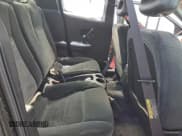 ✅ 2006 Saturn ION • VIN: 1G8AW18F56Z166885 • Лот: 94898925. Опубликован ранее на Copart с пробегом 138 418 миль. Бесплатный доступ к архиву аукционных продаж из США и подробный отчёт об истории автомобиля на DreamBid. Изображение 10.