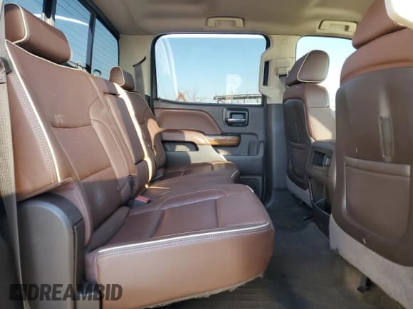 ✅ 2015 Chevrolet Silverado 2500HD High Country • VIN: 1GC1KXE82FF501435 • Lot: 91741215. Wystawiony na Copart z przebiegiem 296 636 mil. Bezpłatny archiwum sprzedaży aukcyjnych z USA i szczegółowy raport historii pojazdu na DreamBid. Zdjęcie 10.