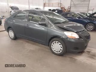 ✅ 2010 Toyota Yaris • VIN: JTDBT4K34A4066799 • Lot: 42982867. Wystawiony na IAAI z przebiegiem 206 544 mil. Bezpłatny archiwum sprzedaży aukcyjnych z USA i szczegółowy raport historii pojazdu na DreamBid. Zdjęcie 1.