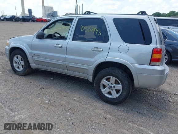✅ 2006 Ford Escape Hybrid • VIN: 1FMCU96H26KA58171 • Lot: 42557943. Listed on IAAI with 191,976 mi. Free auction sales archive from the USA and detailed vehicle history report at DreamBid. Image 3.