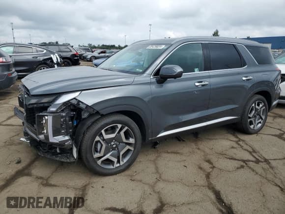 ✅ 2024 Hyundai Palisade Limited • VIN: KM8R5DGE4RU745885 • Лот: 65429024. Опубликован ранее на Copart с пробегом 2 706 миль. Бесплатный доступ к архиву аукционных продаж из США и подробный отчёт об истории автомобиля на DreamBid. Изображение 1.
