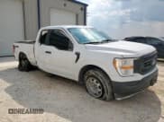 ✅ 2021 Ford F-150 XL • VIN: 1FTEX1EB2MKD70264 • Lot: 71045915. Wystawiony na Copart z przebiegiem 91 032 mil. Bezpłatny archiwum sprzedaży aukcyjnych z USA i szczegółowy raport historii pojazdu na DreamBid. Zdjęcie 4.