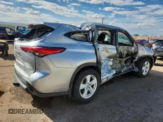 ✅ 2023 Toyota Highlander L • VIN: 5TDKDRBH8PS500225 • Lot: 72066705. Listed on Copart with 36,382 mi. Free auction sales archive from the USA and detailed vehicle history report at DreamBid. Image 3.