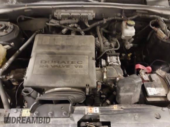 ✅ 2010 Mercury Mariner Premier • VIN: 4M2CN9HGXAKJ11983 • Lot: 41512060. Listed on IAAI with 154,971 mi. Free auction sales archive from the USA and detailed vehicle history report at DreamBid. Image 10.