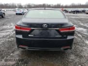 ✅ 2018 Lexus LS 500 • VIN: JTHC51FF0J5002933 • Лот: 78499933. Опубликован ранее на Copart с пробегом 100 338 миль. Бесплатный доступ к архиву аукционных продаж из США и подробный отчёт об истории автомобиля на DreamBid. Изображение 6.