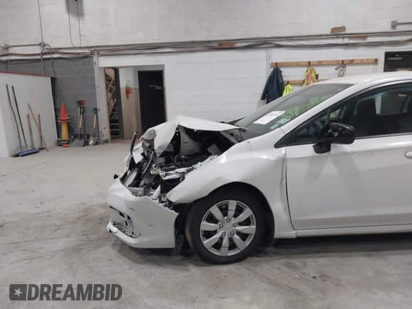 ✅ 2020 Subaru Impreza • VIN: 4S3GTAB64L3702774 • Lot: 42048749. Listed on IAAI with 70,035 mi. Free auction sales archive from the USA and detailed vehicle history report at DreamBid. Image 17.