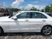 ✅ 2020 Mercedes-Benz C 300 • VIN: WDDWF8DB1LR543088 • Лот: 42193679. Опубликован ранее на IAAI с пробегом 54 050 миль. Бесплатный доступ к архиву аукционных продаж из США и подробный отчёт об истории автомобиля на DreamBid. Изображение 14.