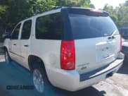 ✅ 2014 GMC Yukon SLT • VIN: 1GKS1CE06ER248616 • Lot: 42498184. Listed on IAAI with 123,186 mi. Free auction sales archive from the USA and detailed vehicle history report at DreamBid. Image 3.