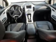 ✅ 2015 Chevrolet Volt • VIN: 1G1RD6E48FU135022 • Lot: 54606514. Wystawiony na Copart z przebiegiem 71 233 mil. Bezpłatny archiwum sprzedaży aukcyjnych z USA i szczegółowy raport historii pojazdu na DreamBid. Zdjęcie 8.