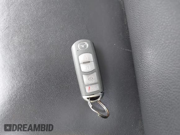 ✅ 2011 Mazda 3 S Grand Touring • VIN: JM1BL1W64B1364484 • Lot: 42751268. Listed on IAAI with 78,925 mi. Free auction sales archive from the USA and detailed vehicle history report at DreamBid. Image 11.