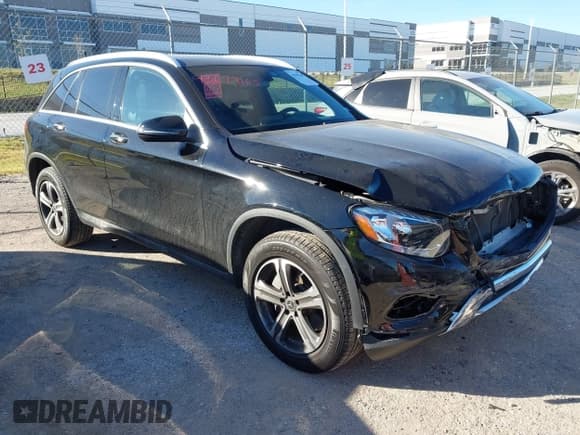 ✅ 2018 Mercedes-Benz GLC 300 • VIN: WDC0G4JB7JV059080 • Lot: 43679165. Wystawiony na IAAI z przebiegiem 30 709 mil. Bezpłatny archiwum sprzedaży aukcyjnych z USA i szczegółowy raport historii pojazdu na DreamBid. Zdjęcie 1.