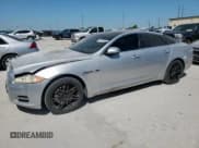 ✅ 2012 Jaguar XJ • VIN: SAJWA1CB0CLV23002 • Lot: 52804915. Wystawiony na Copart z przebiegiem 149 331 mil. Bezpłatny archiwum sprzedaży aukcyjnych z USA i szczegółowy raport historii pojazdu na DreamBid. Zdjęcie 1.