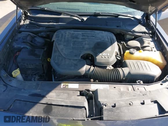 ✅ 2013 Dodge Challenger Rallye Redline • VIN: 2C3CDYAG8DH578929 • Lot: 41479265. Wystawiony na IAAI z przebiegiem 138 098 mil. Bezpłatny archiwum sprzedaży aukcyjnych z USA i szczegółowy raport historii pojazdu na DreamBid. Zdjęcie 10.