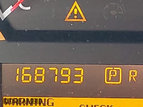 ✅ 2015 Nissan Titan SV • VIN: 1N6BA0ED1FN503871 • Lot: 41491164. Listed on IAAI with 168,793 mi. Free auction sales archive from the USA and detailed vehicle history report at DreamBid. Image 16.