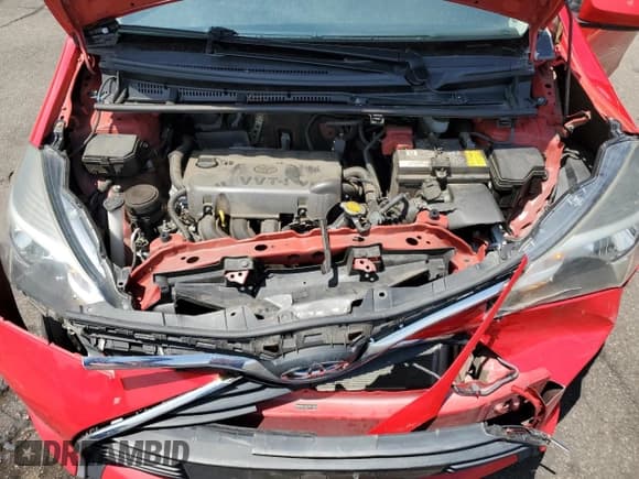 ✅ 2015 Toyota Yaris L • VIN: VNKJTUD34FA016798 • Лот: 65967995. Опубликован ранее на Copart с пробегом Не указан. Бесплатный доступ к архиву аукционных продаж из США и подробный отчёт об истории автомобиля на DreamBid. Изображение 11.