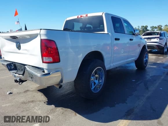 ✅ 2020 Ram 1500 Tradesman • VIN: 3C6RR6KT0LG127880 • Lot: 43446959. Listed on IAAI with 94,570 mi. Free auction sales archive from the USA and detailed vehicle history report at DreamBid. Image 4.