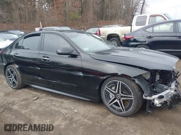 ✅ 2023 Mercedes-Benz C 300 • VIN: W1KAF4HB4PR131332 • Lot: 41099371. Wystawiony na IAAI z przebiegiem 20 645 mil. Bezpłatny archiwum sprzedaży aukcyjnych z USA i szczegółowy raport historii pojazdu na DreamBid. Zdjęcie 12.